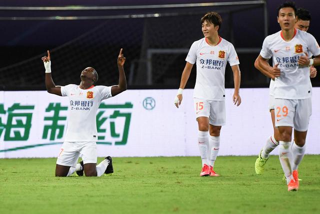 前湖人球员赞东契奇 新赛季将迎来巅峰表现